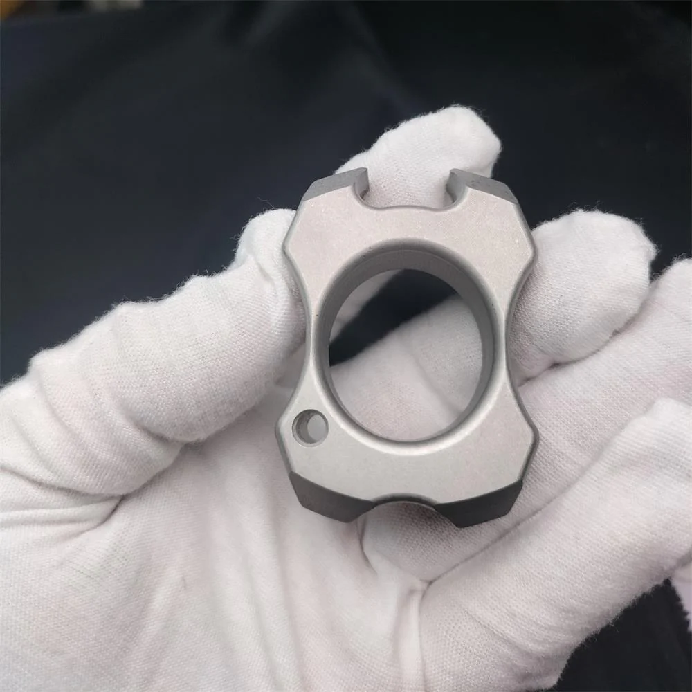 304 Stainless Steel Mini Knuckle Duster Multifunctional Bottle Opening Tool - Image 5