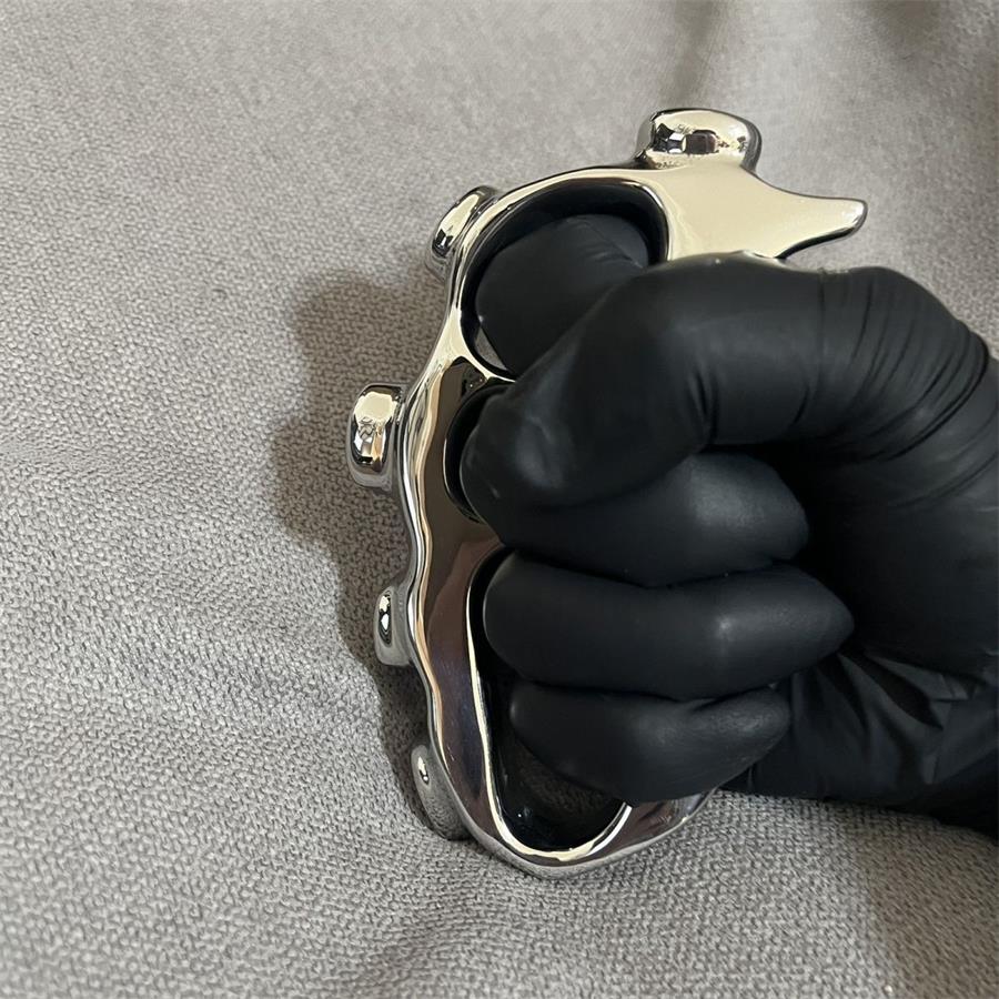 304 Steel Right Hand Knuckle Duster - Image 2