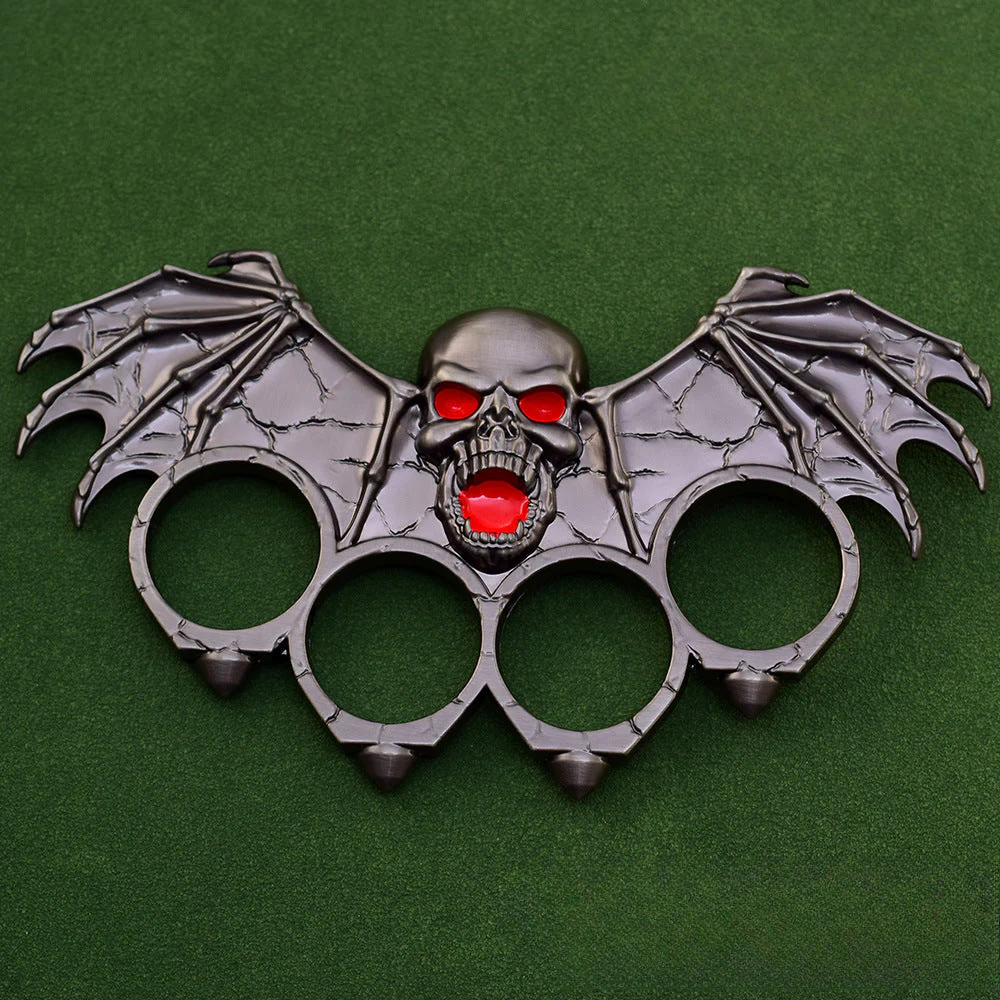 Bat Knuckle Duster Broken Window Gear Decoration - Image 7