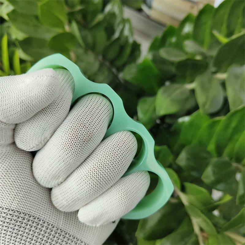 Beautiful Water Green G10 Knuckle Duster - Image 6