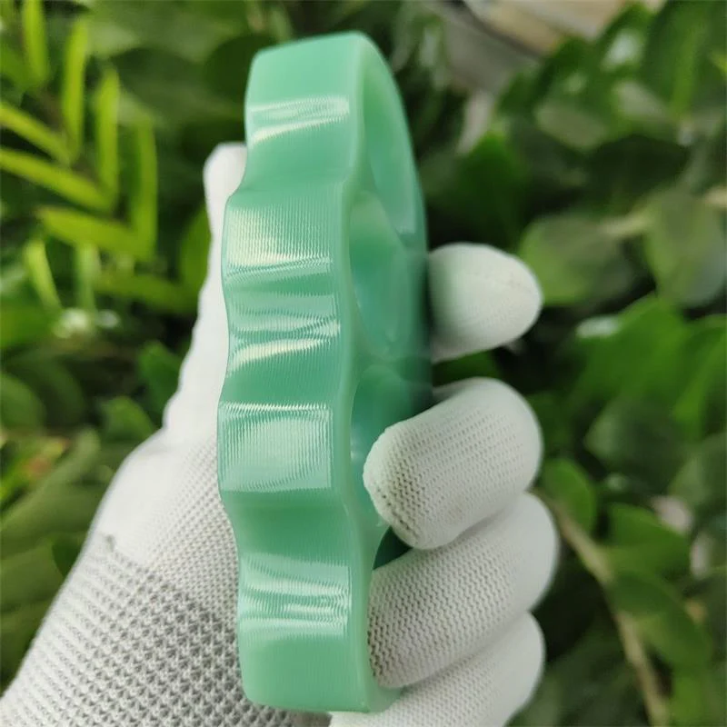 Beautiful Water Green G10 Knuckle Duster - Image 8