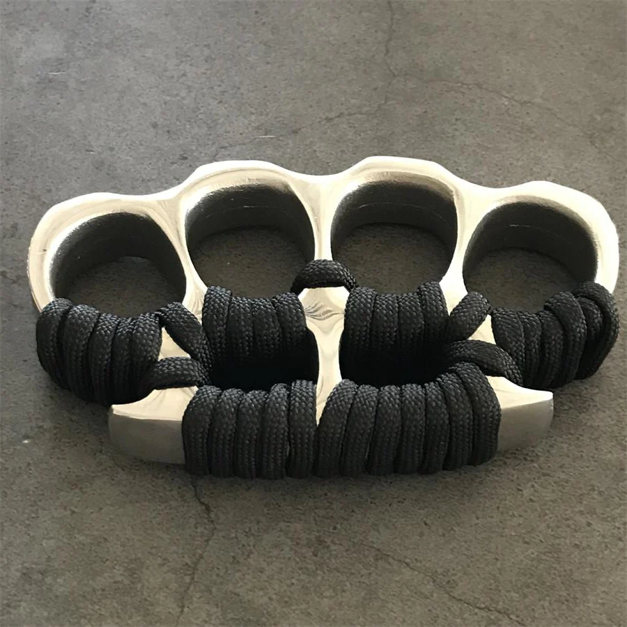 Big Finger Hole Steel Knuckle Duster Self-defense Protective Gear - Image 3
