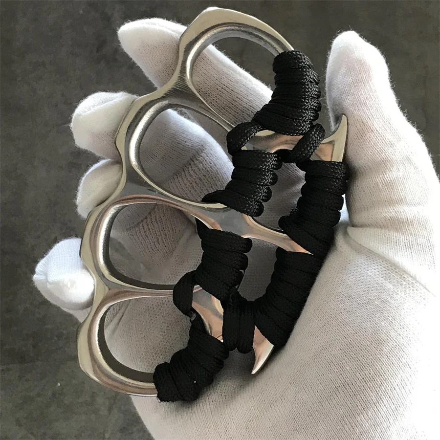 Big Finger Hole Steel Knuckle Duster Self-defense Protective Gear - Image 5