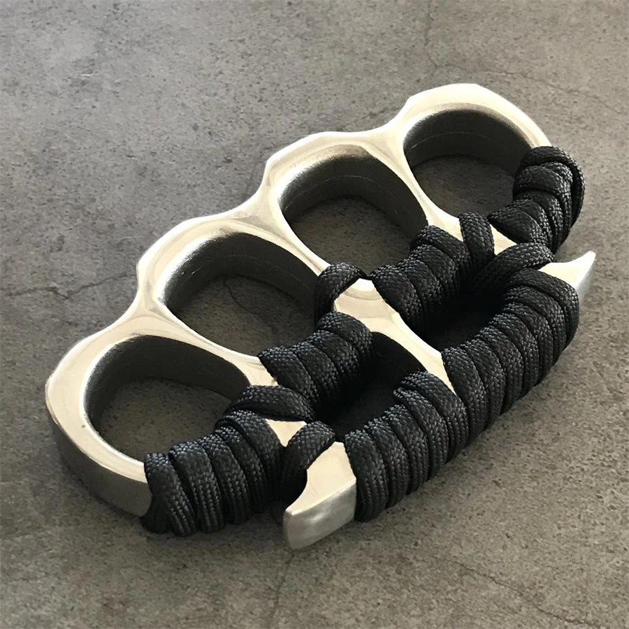 Big Finger Hole Steel Knuckle Duster Self-defense Protective Gear - Image 7