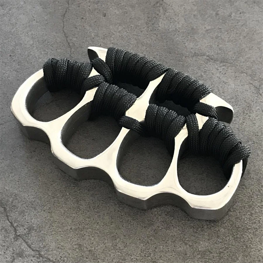 Big Finger Hole Steel Knuckle Duster Self-defense Protective Gear - Image 9