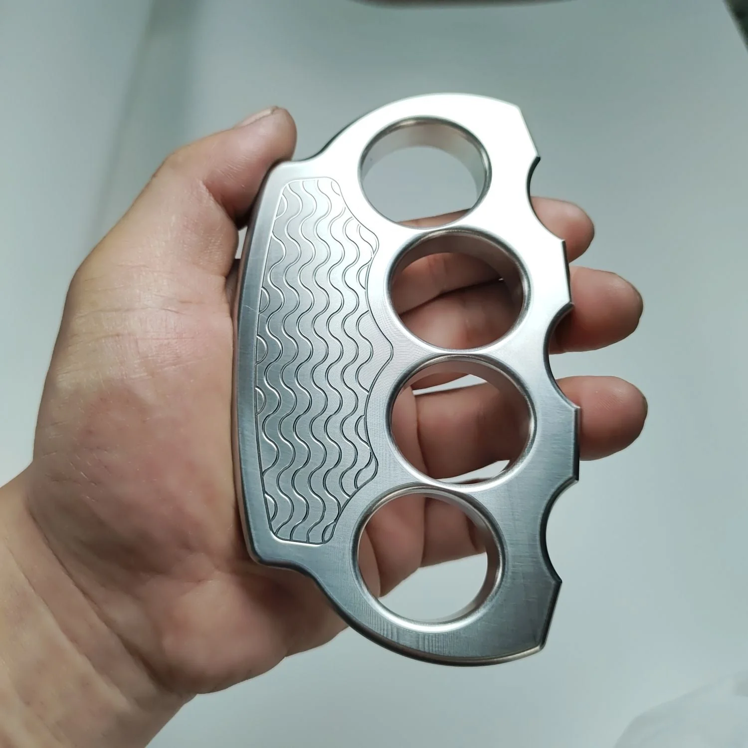 Classic Solid Stainless Steel Knuckle Duster Boxing Four Finger Buckle Defense Window Breaker Outdoor EDC Tool - Image 4
