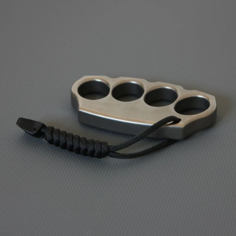 Classic Thickened Titanium Knuckle Duster - Image 6