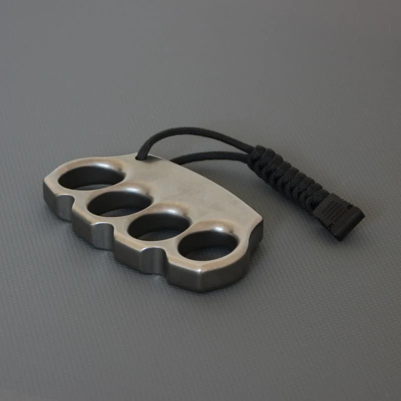 Classic Thickened Titanium Knuckle Duster - Image 8