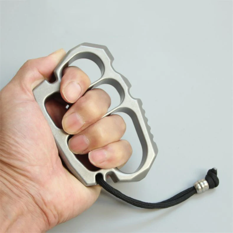 Creative Solid Steel Knuckle Duster - Image 3