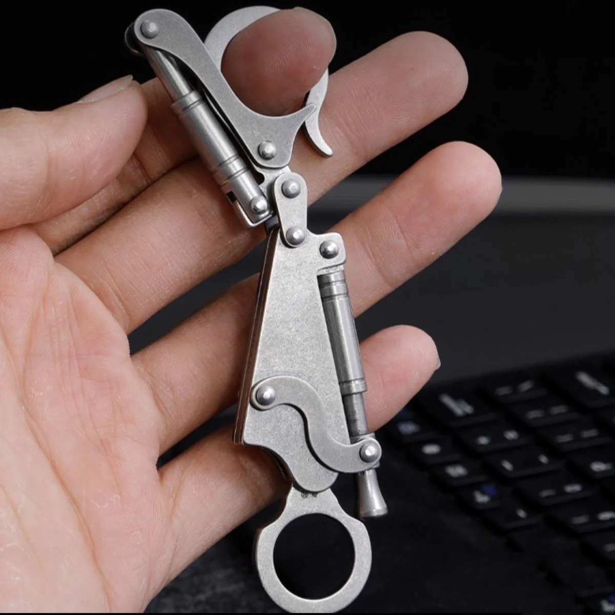 Fun Pocket Knife Keychain Defense Pocket Knives - Image 4