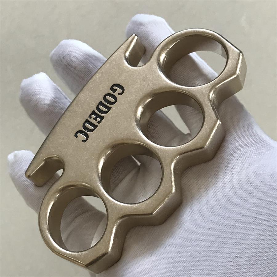 GODEDC Classic Stonewashed Brass Knuckle Duster - Image 9