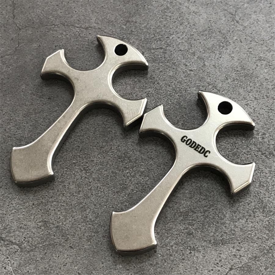 GODEDC Self-Defense Cross Titanium Defense Necklace - Image 3