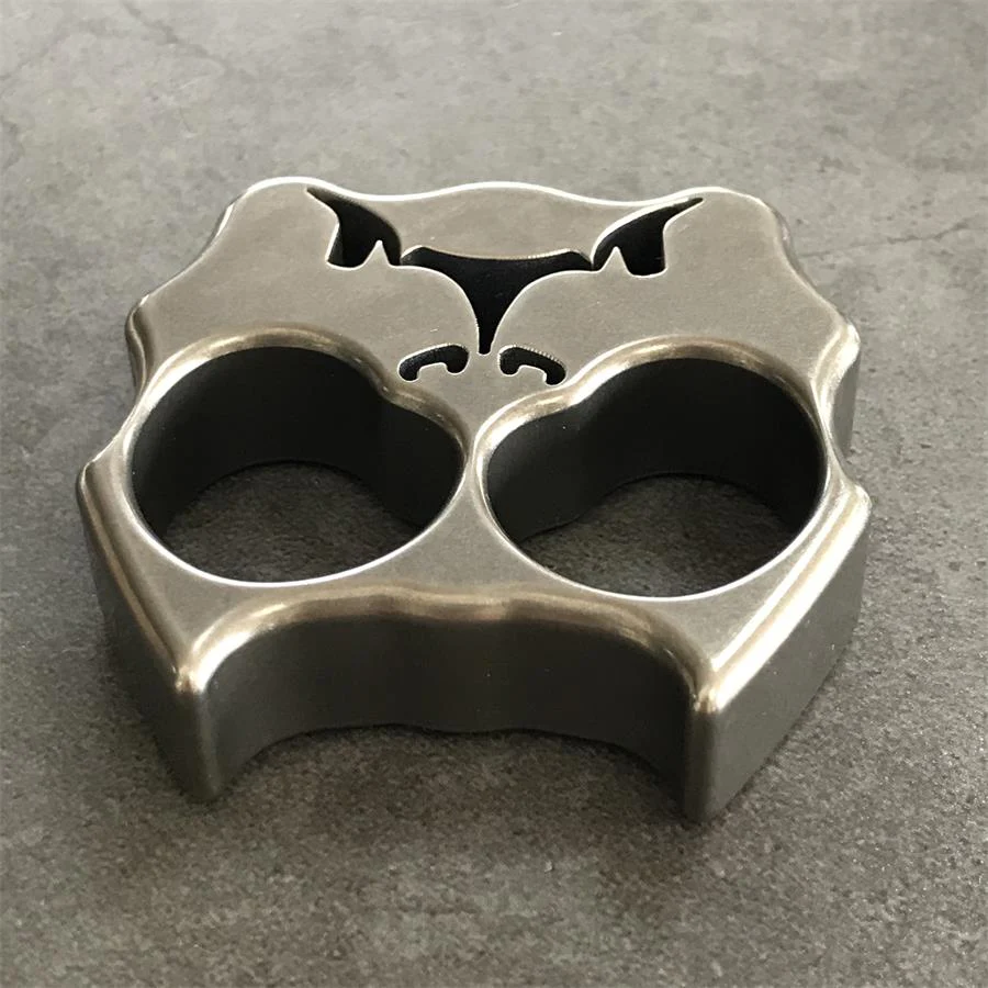 GODEDC TC21 Titanium Alloy Creative Knuckle Duster - Image 10