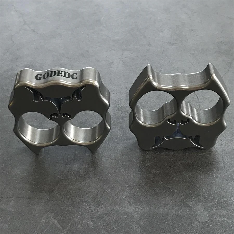 GODEDC TC21 Titanium Alloy Creative Knuckle Duster - Image 6