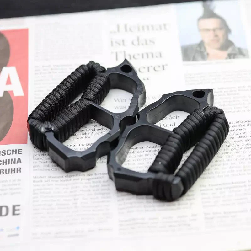 Knuckle Duster Boxing Finger Buckle Self Defense Window Breaker Outdoor Portable EDC Tool
