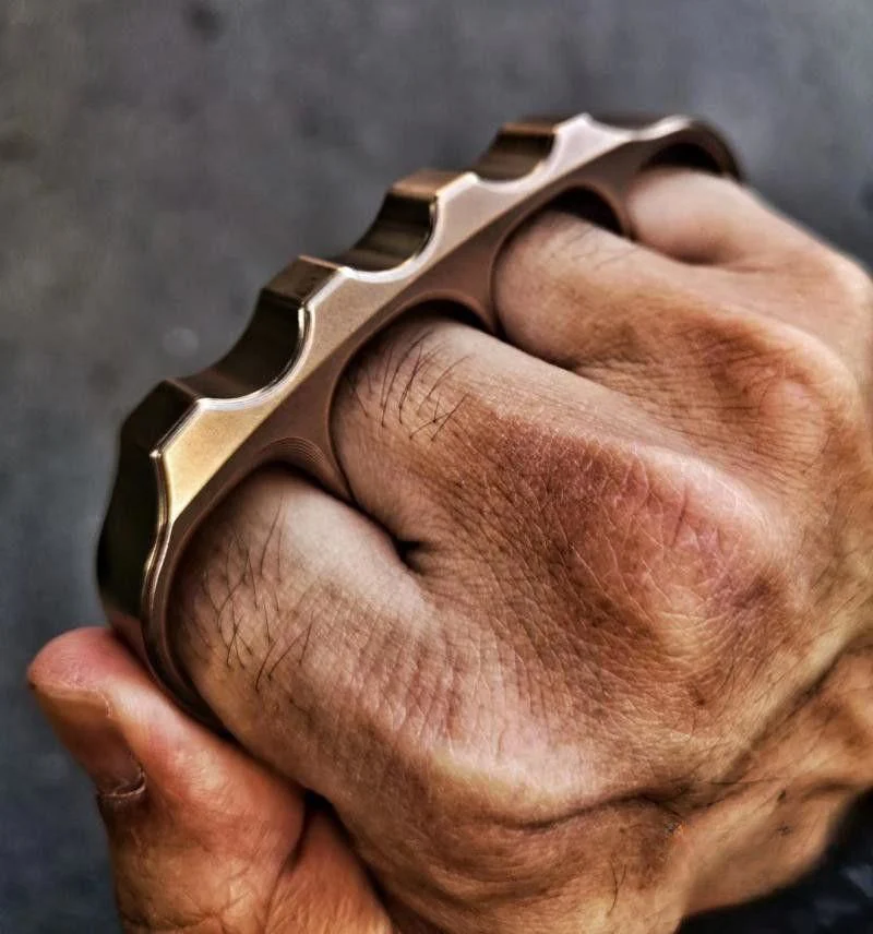 Knuckle Duster Boxing Self Defense Four Finger Buckle Window Breaker Knuckles Outdoor Camping EDC Tool - Image 6