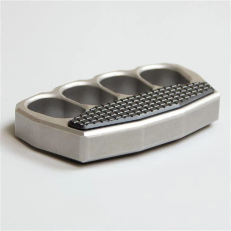 Magnetic Clip Thickened Steel Knuckle Duster - Image 8