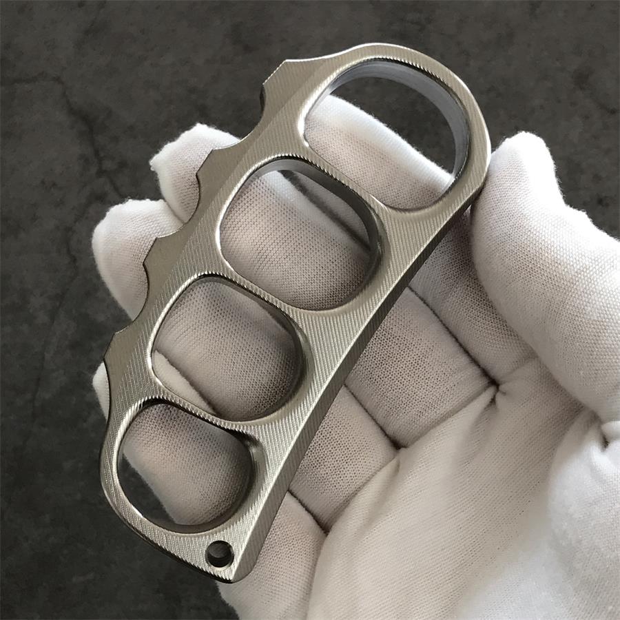 Medium Pea Titanium Knuckle Duster - Image 2