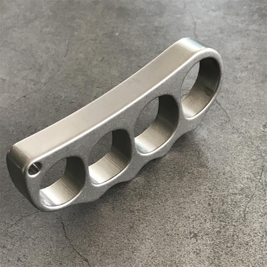 Medium Sturdy Titanium Pea Knuckle Duster - Image 9