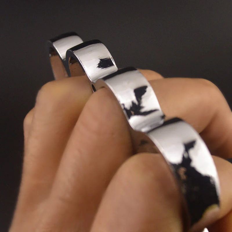 Mini Portable Knuckle Duster Boxing Four Finger Buckle Defense Window Breaker Outdoor EDC Tool - Image 8