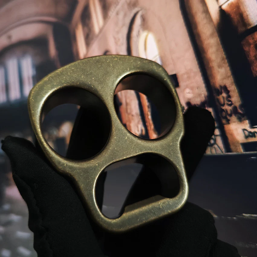 Multifunctional Brass Knuckle Duster Skull Bottle Opening EDC Tool - Image 4