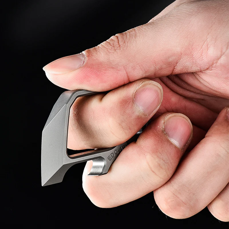 Multifunctional Titanium Knuckle Bottle-opening Self-defense Protective Gear - Image 14