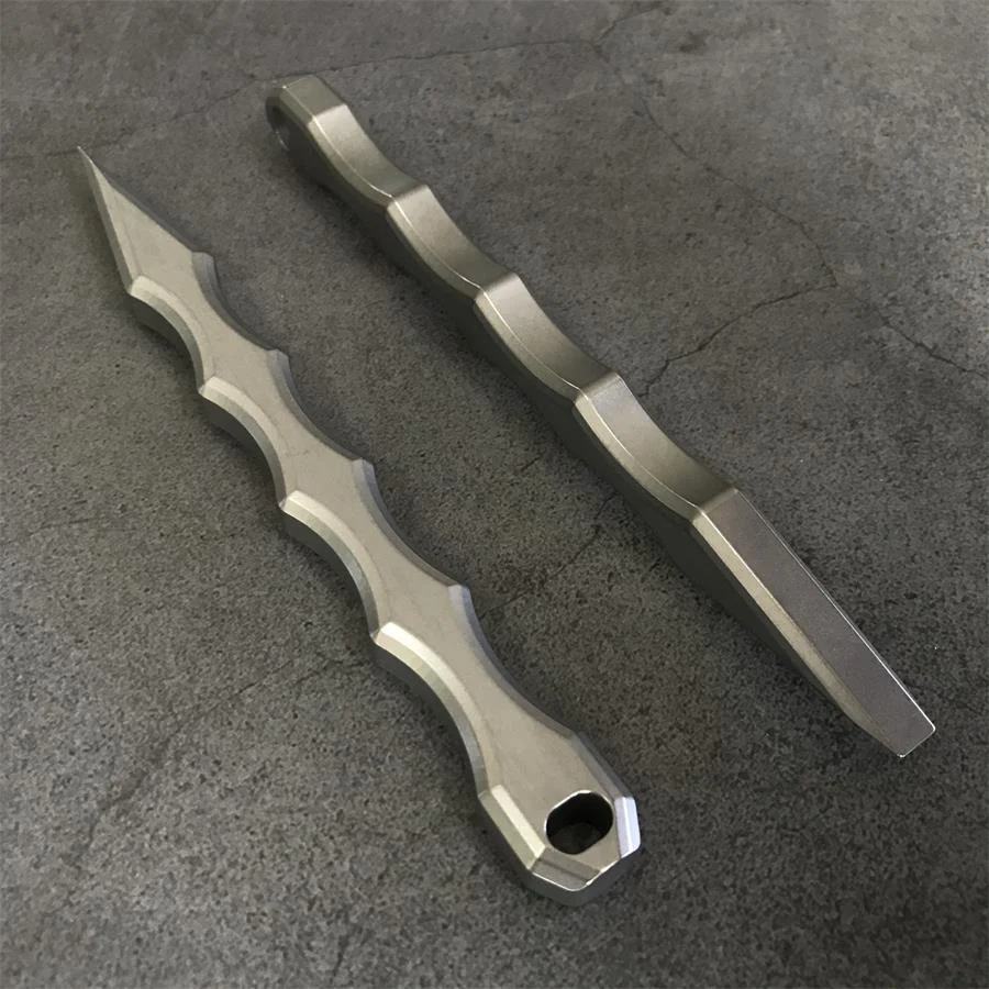 Portable Titanium Alloy Crowbar Broken Window EDC Tool - Image 4
