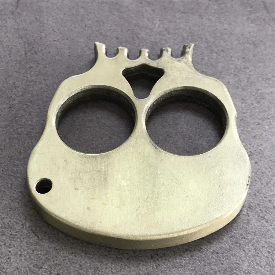 Skull Knuckle Dusters EDC Decoration - Image 4