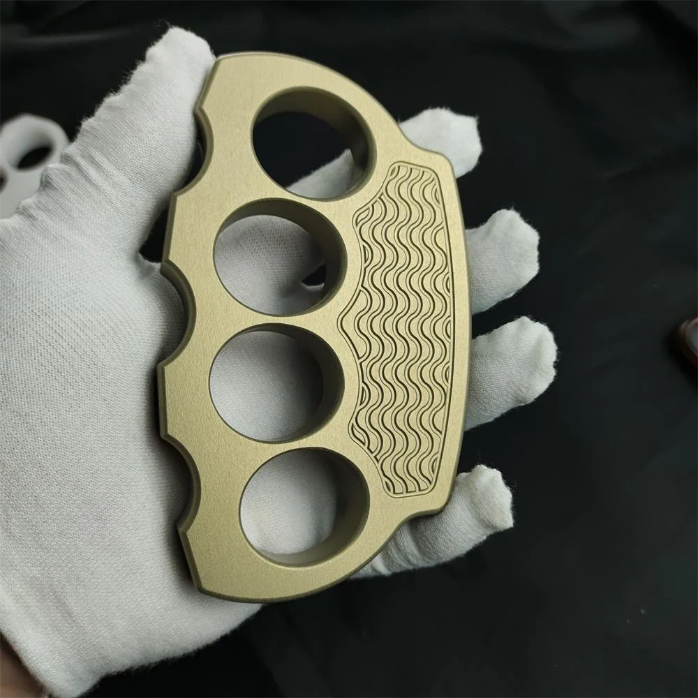 Solid Aluminum Knuckle Self-defense Window-breaking Fighting Protective Gear - Image 4
