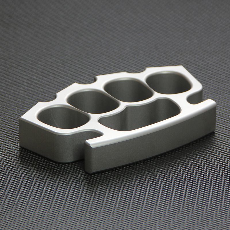 Solid Big Finger Hole 440c Stainless Steel Knuckle Duster Boxing Four Finger Buckle Defense Window Breaker Outdoor EDC Tool - Image 5