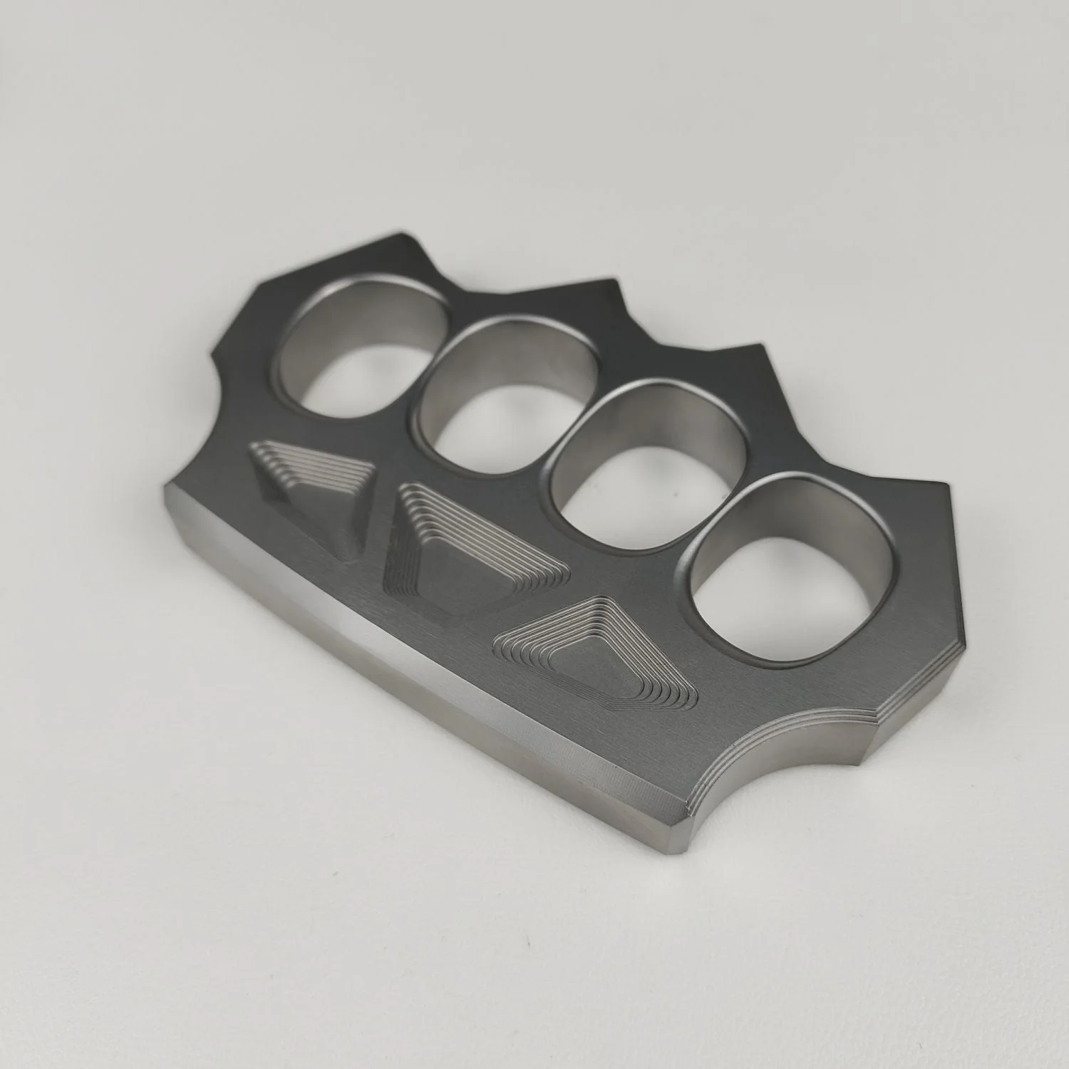 Fine Steel Knuckle Duster Four Finger Buckle Self-defense Broken Window Knuckles Boxing Training Combat Gear - Image 6
