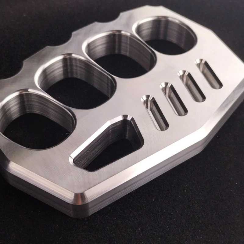Solid Steel Knuckle Duster Self-defense Four Finger Window Breaking Knuckles Outdoor Boxing Training Combat Gear - Image 6
