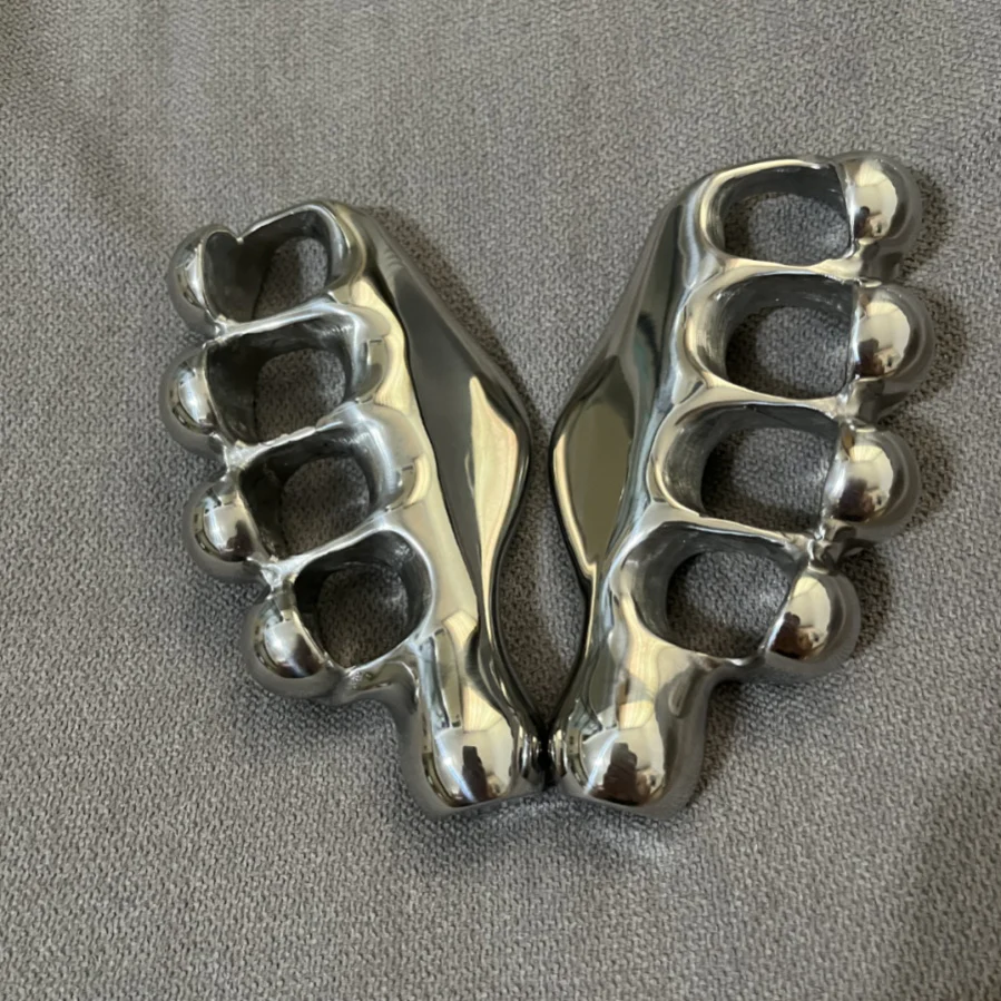 Solid Steel Left and Right Hand Knuckle Duster - Image 3
