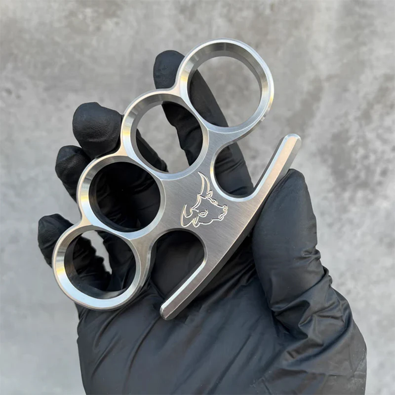 Solid Steel Pattern Knuckle Dusters - Image 2