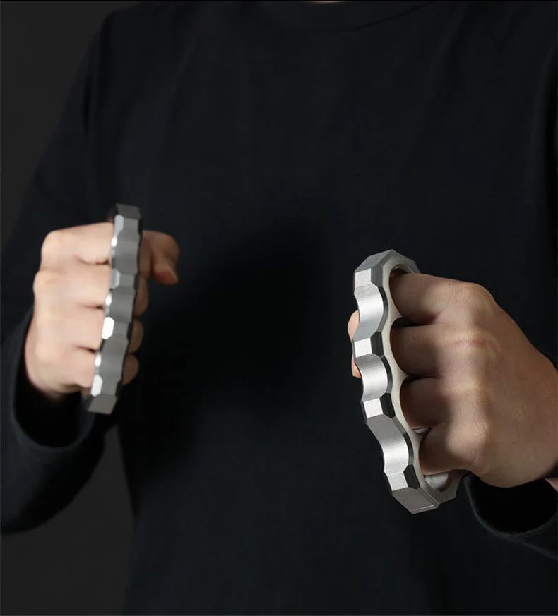 Strong Steel Solid Knuckle Duster Finger Buckle Self-defense Broken Window Boxing Training Knuckles EDC Tool - Image 9