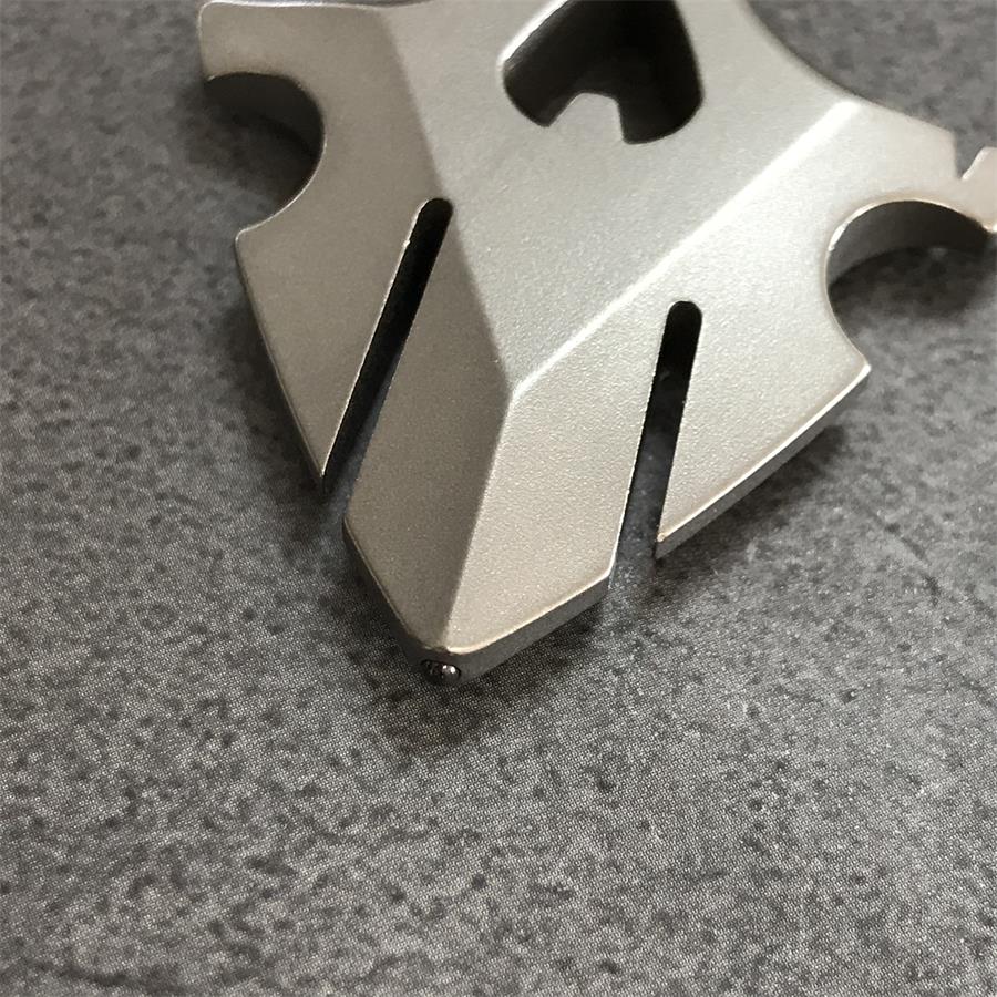 TC21 Titanium Knuckle Duster Self-Defense Doomsday Shield Self-defense Pendant - Image 4