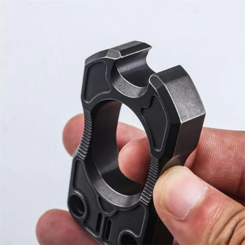 TC4 Titanium One Finger Knuckle Duster Broken Window Protective Gear - Image 8