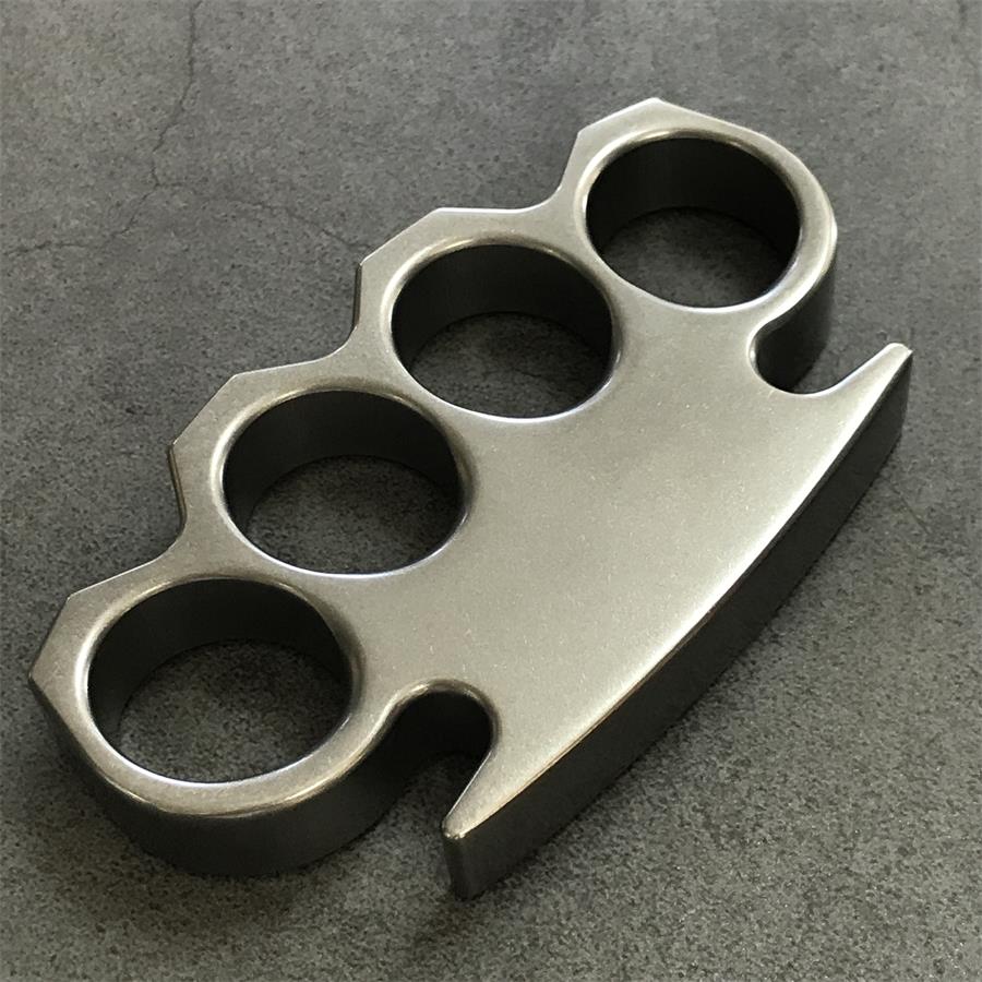 The King Classic Stonewashed Steel Knuckle Dusters - Image 12