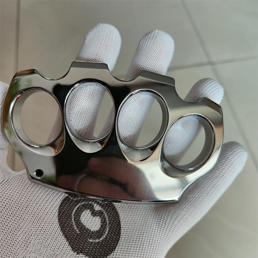 Titanium Alloy Classic Knuckle Duster Self-defense EDC Tool - Image 2