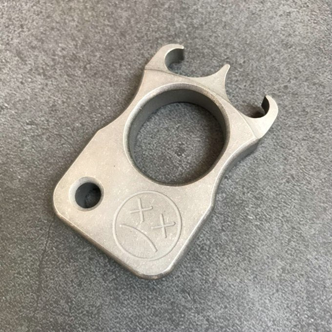 TC4 Titanium Knuckle Duster Boxing Self Defense Multifunctional Window Breaker Outdoor Portable EDC Tool - Image 7
